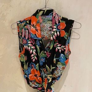 Vintage sleeveless Hawaiian top